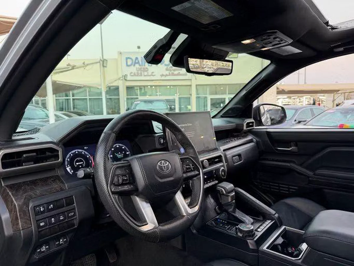 For sale ⁦Toyota Tacoma IV, 2.4 l, 2024⁩ in UAE, Sharjah-6-6