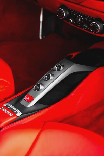 GCC | Ferrari 488GTB 2016 | Low Mileage | Immaculate condition-10