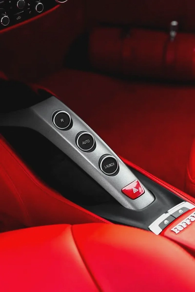 GCC | Ferrari 488GTB 2016 | Low Mileage | Immaculate condition-8