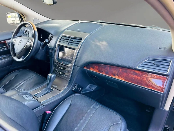 LINCOLN MKS | 2011 | FULLY LOADED | CLEAN CAR | FRESH JAPAN IMPORT