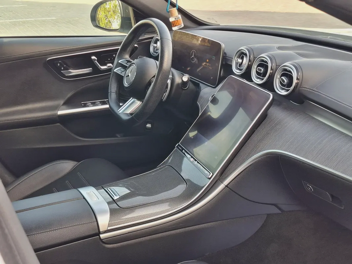 Mercedes-Benz C300 AMG 2023 full option-11-11