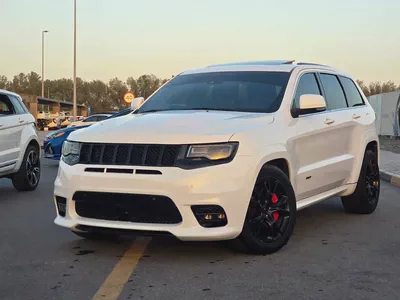 جيب كراند شيروكي 2014 مواصفات خليجية SRT 6.4 بحالة جيدة-0
