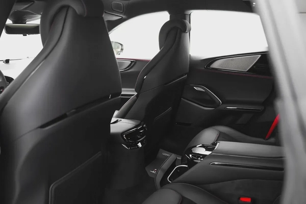 2025 FERRARI PUROSANGUE NOVITEC