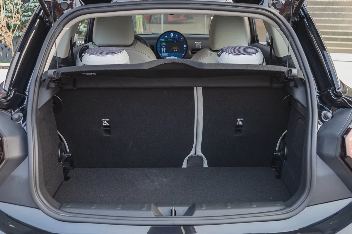 MINI Hatch Cooper 2026-16-16