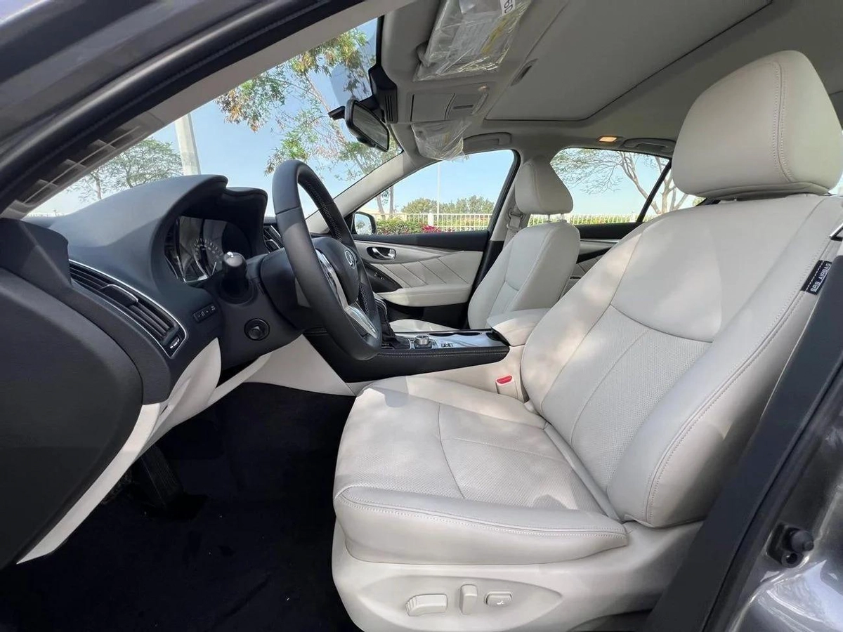 Infiniti Q50 Luxe 3.0L-13-13