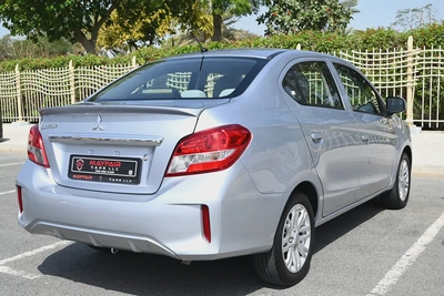 0% DP - ORIGINAL PAINT - MITSUBISHI ATTRAGE 2022 - LOW MILEAGE - GCC-5