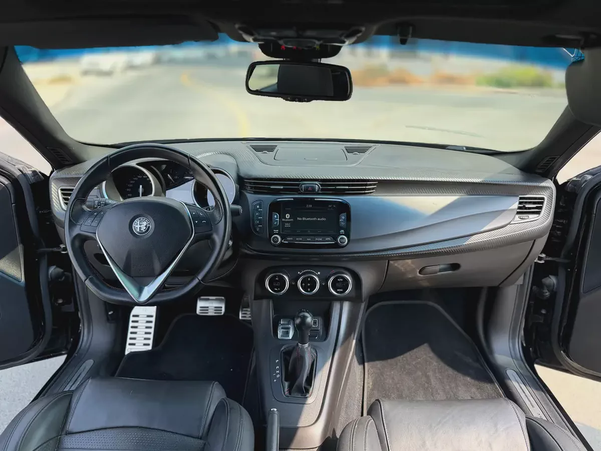Pristine 2021 Alfa Romeo Giulietta Veloce | GCC Specs-4-4