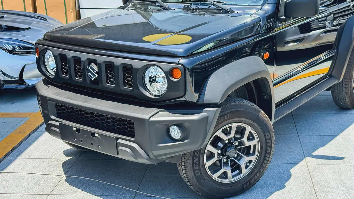 Suzuki Jimny GL Manual Transmission GCC Specs 2026 Brand New 1.5L 4 Cylinders