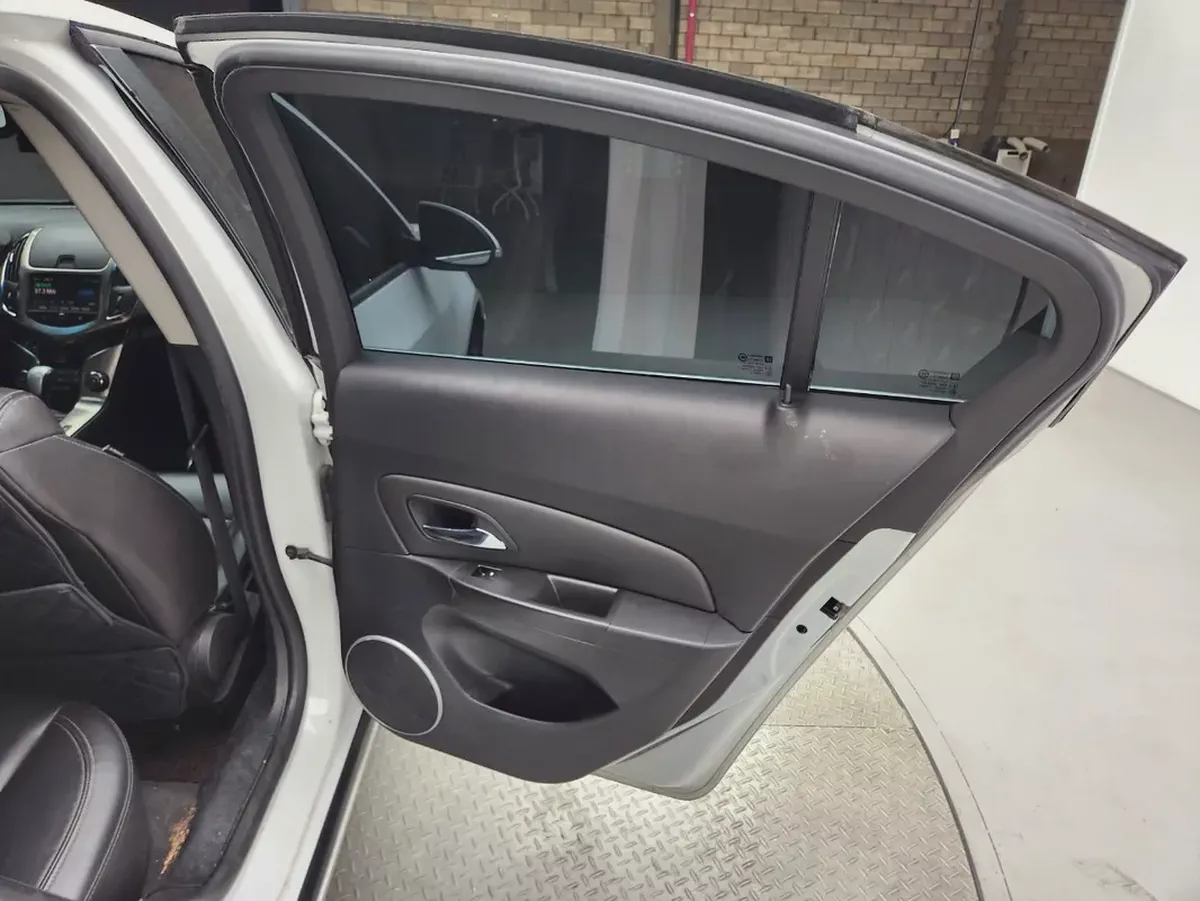 Chevrolet Cruze LTZ 2014, Korean Specs-15-15