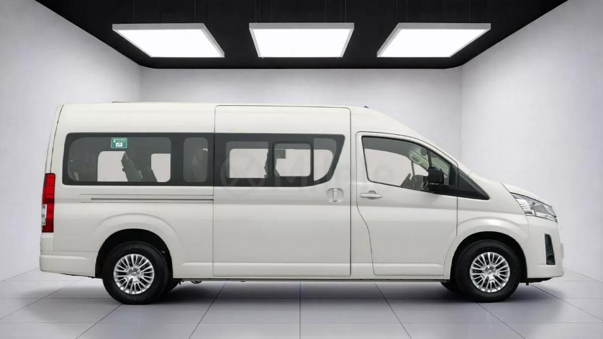 Toyota Hiace GL-4-0