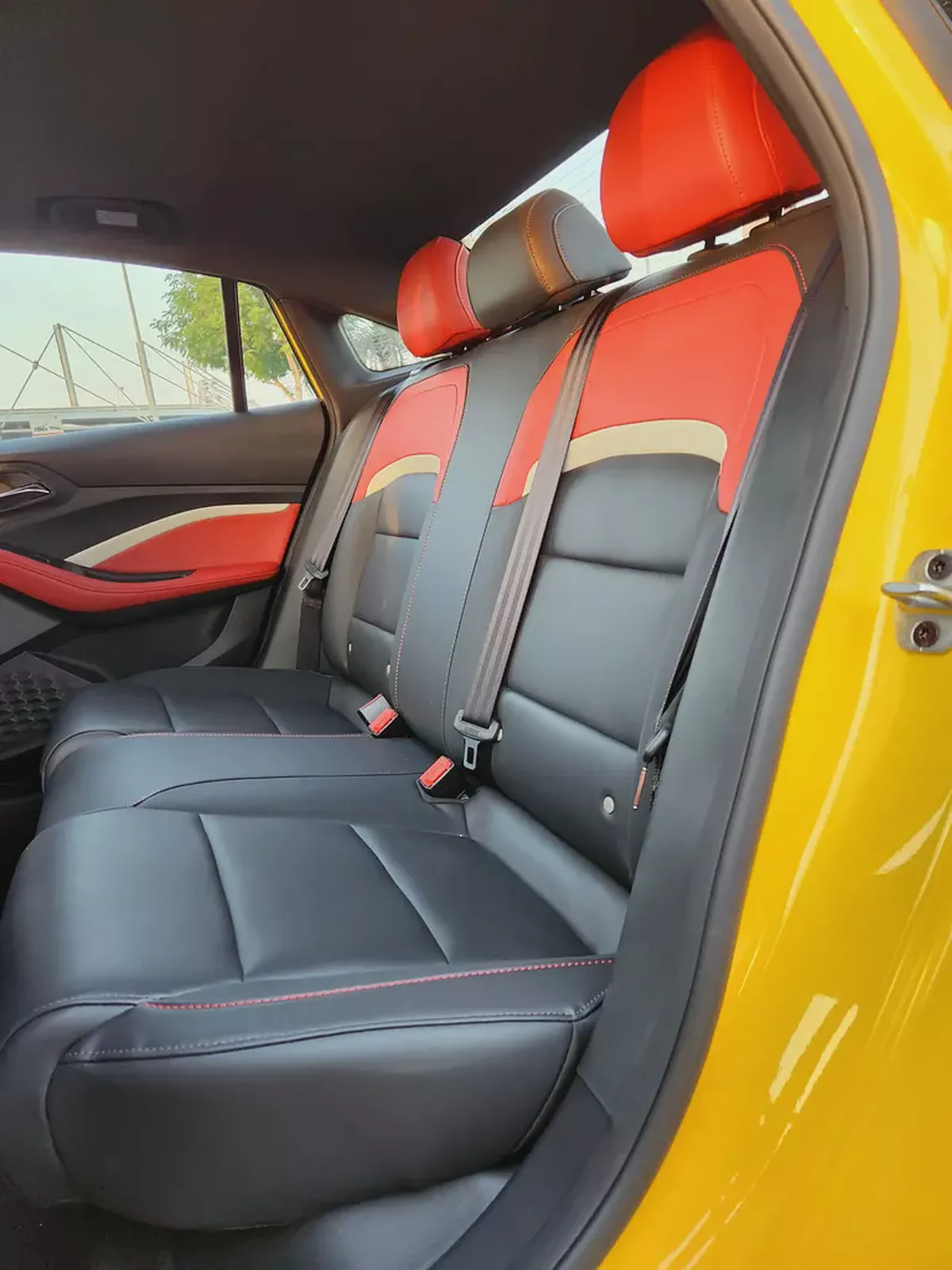 MG GT full option | Zero km GCC Specs-5-5