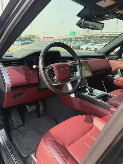 Land Rover Range Rover P400 SE 2025 - Canadian Specs - Brand New-8
