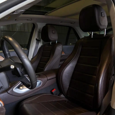AED 3,257 p.m • 0% Downpayment • GLE 450 4Matic • 1 year warranty-12
