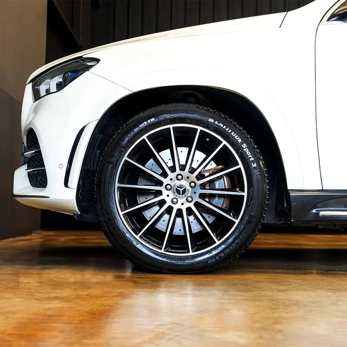 AED 3,257 p.m • 0% Downpayment • GLE 450 4Matic • 1 year warranty-6-6