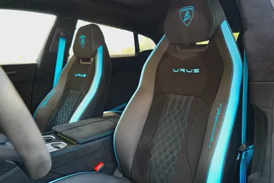 2024 Lamborghini Urus Performante | Excelent Condition | Baby Blue color |-9