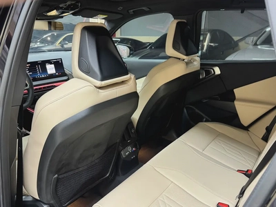BMW X3 20 xDrive 2026 GCC Specs - Brand New Luxury SUV-13