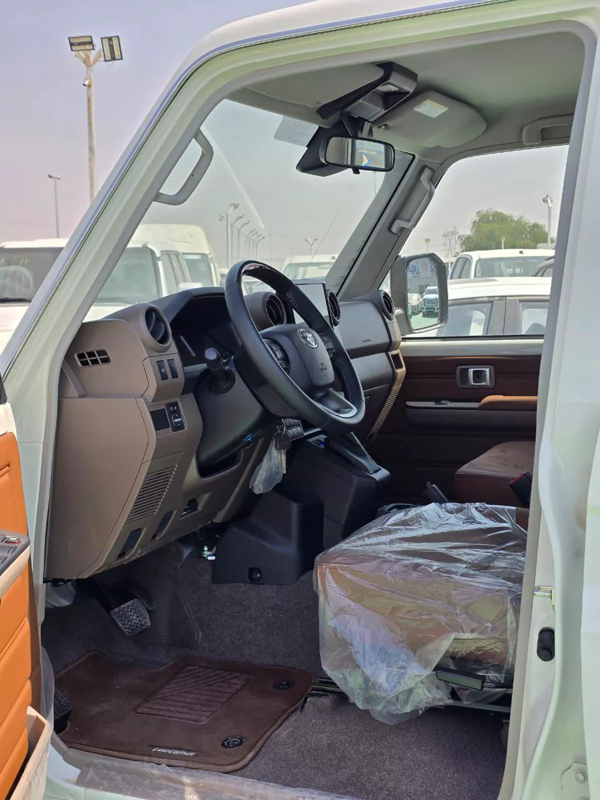 2026 Toyota Land Cruiser 76 Hardtop LX Full Option-7-7