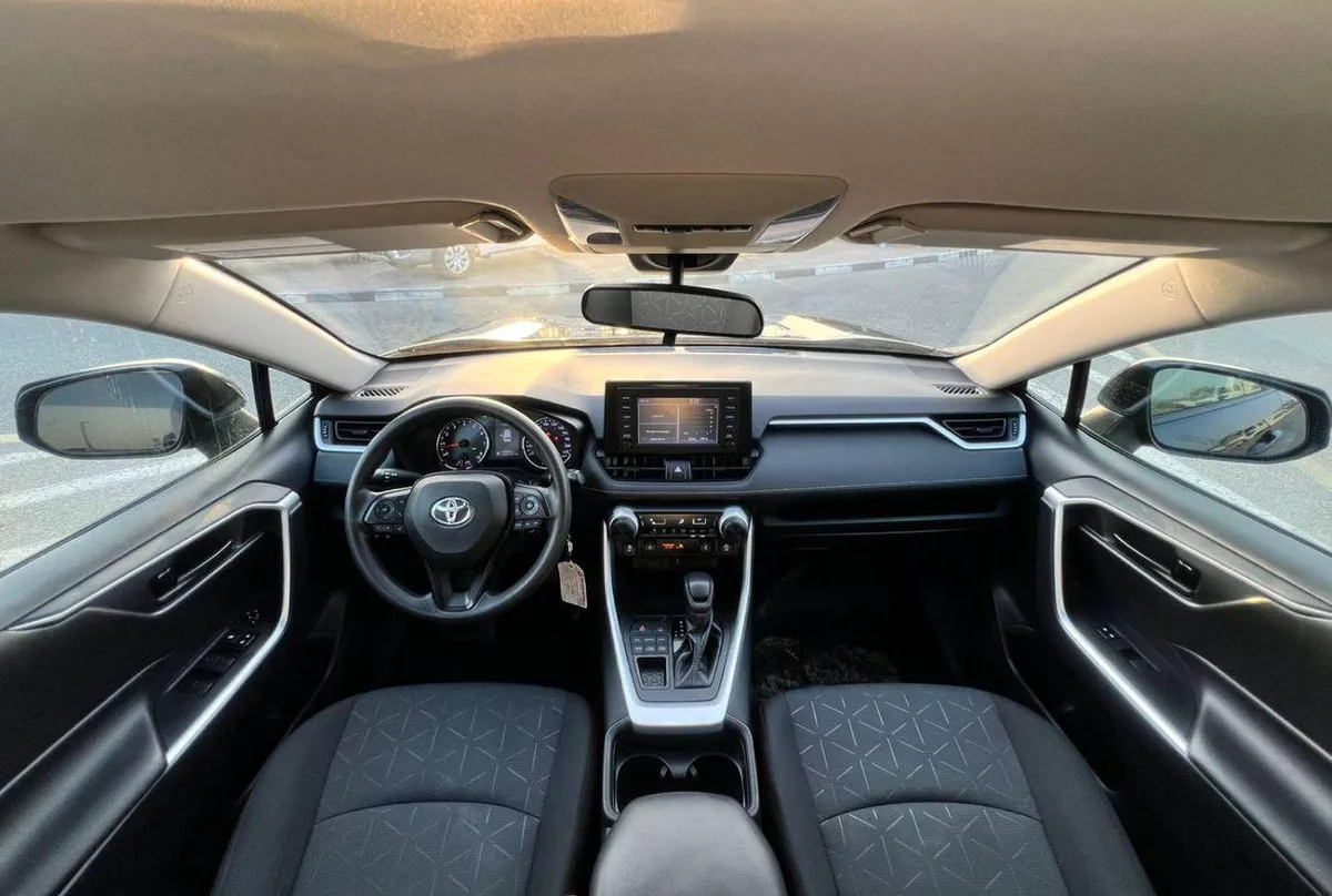 Toyota RAV4 LE 2021 Toyota Rav4 MidOption 2.5L V4 - AWD 4x4 - Rear Camera & Radar-14-0