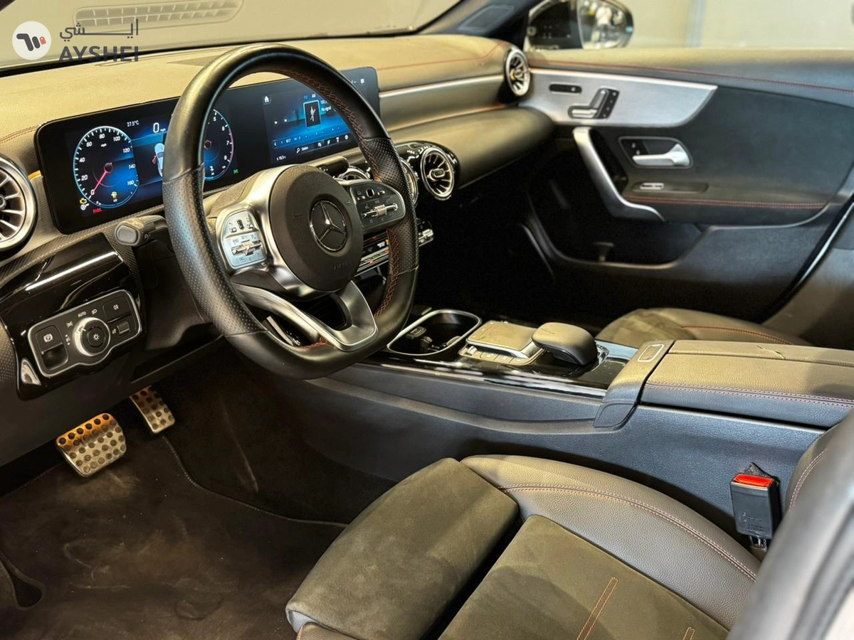 Mercedes-Benz CLA 250 2022-4-4