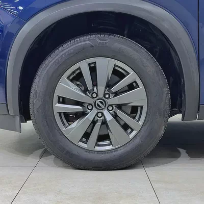 2022 Nissan Pathfinder SV-16