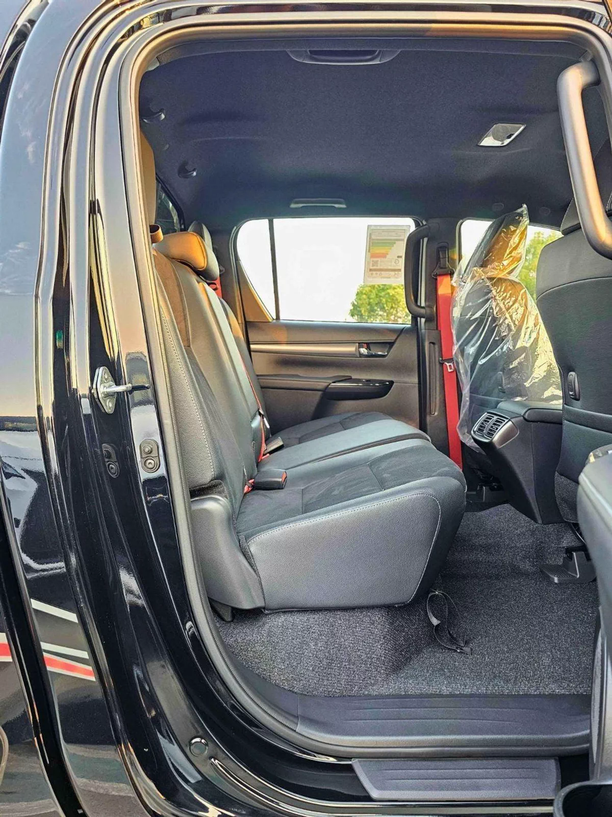 Toyota Hilux GR SPORT | 4.0L V6 PETROL | BLIND SPOT | OVER FNDER+WIDE BODY | 360 САМ | DIFF LOCK | CODE # H4GRY-17-0