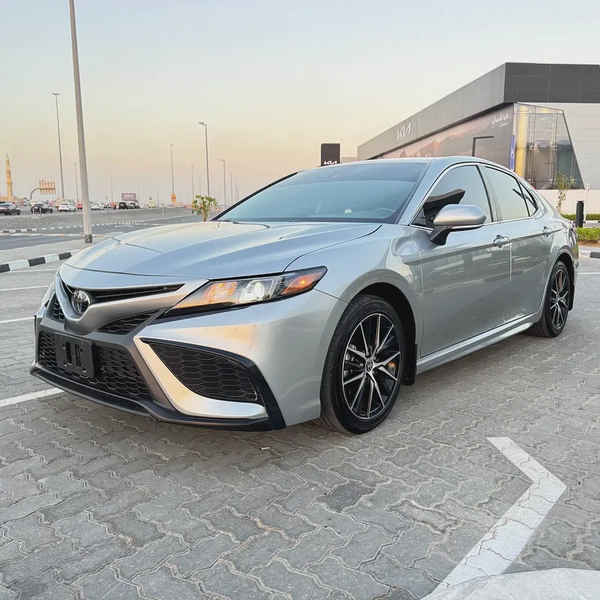 2024 Toyota Camry SE - American Specs