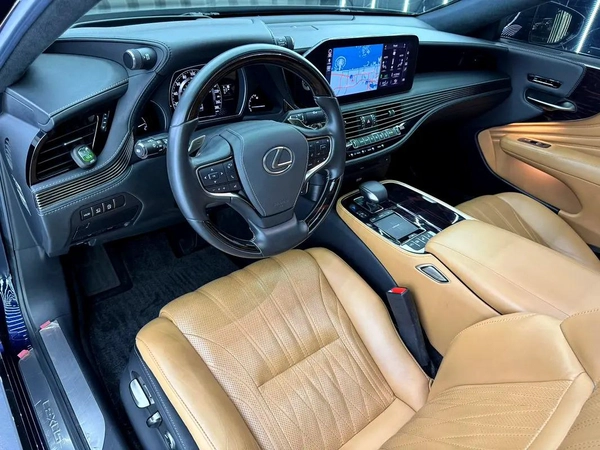 Lexus LS 500 2022 | Well Maintained | GCC Specs | GCC | Pristine Condition