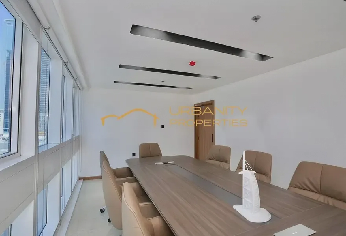 Spacious Business Center in The Court Tower-5-5