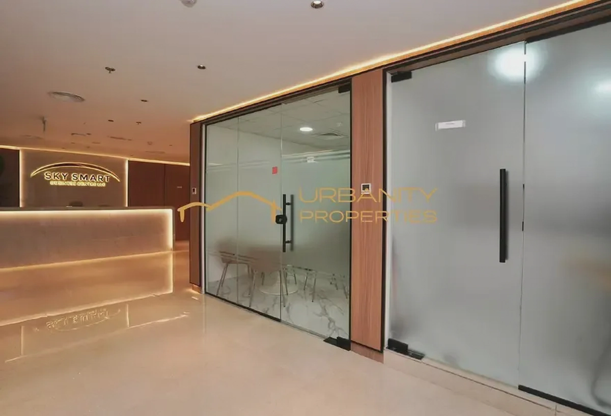 Spacious Business Center in The Court Tower-2-2