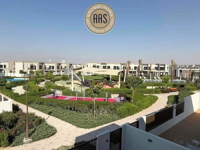 READY TO MOVE // BRAND NEW 3BR+ MAID VILLA-16