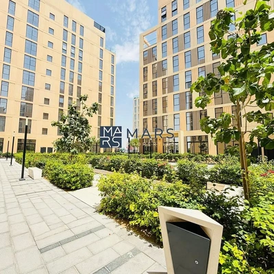 Modern 1BHK with Gorgeous Poolview – Perfect Spot-27