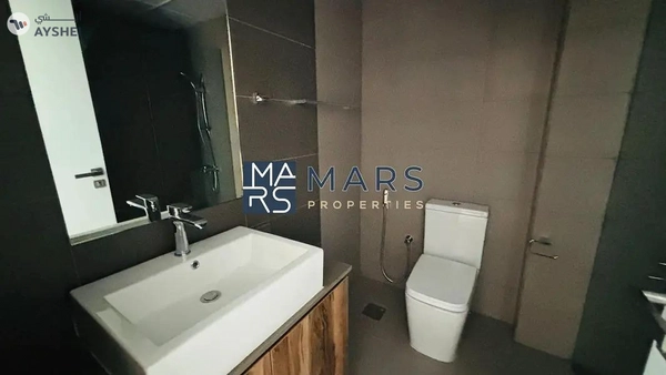 Modern 1BHK with Gorgeous Poolview – Perfect Spot