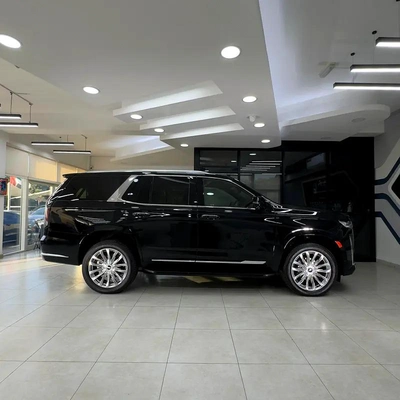 2024 Cadillac Escalade Premium Luxury-11