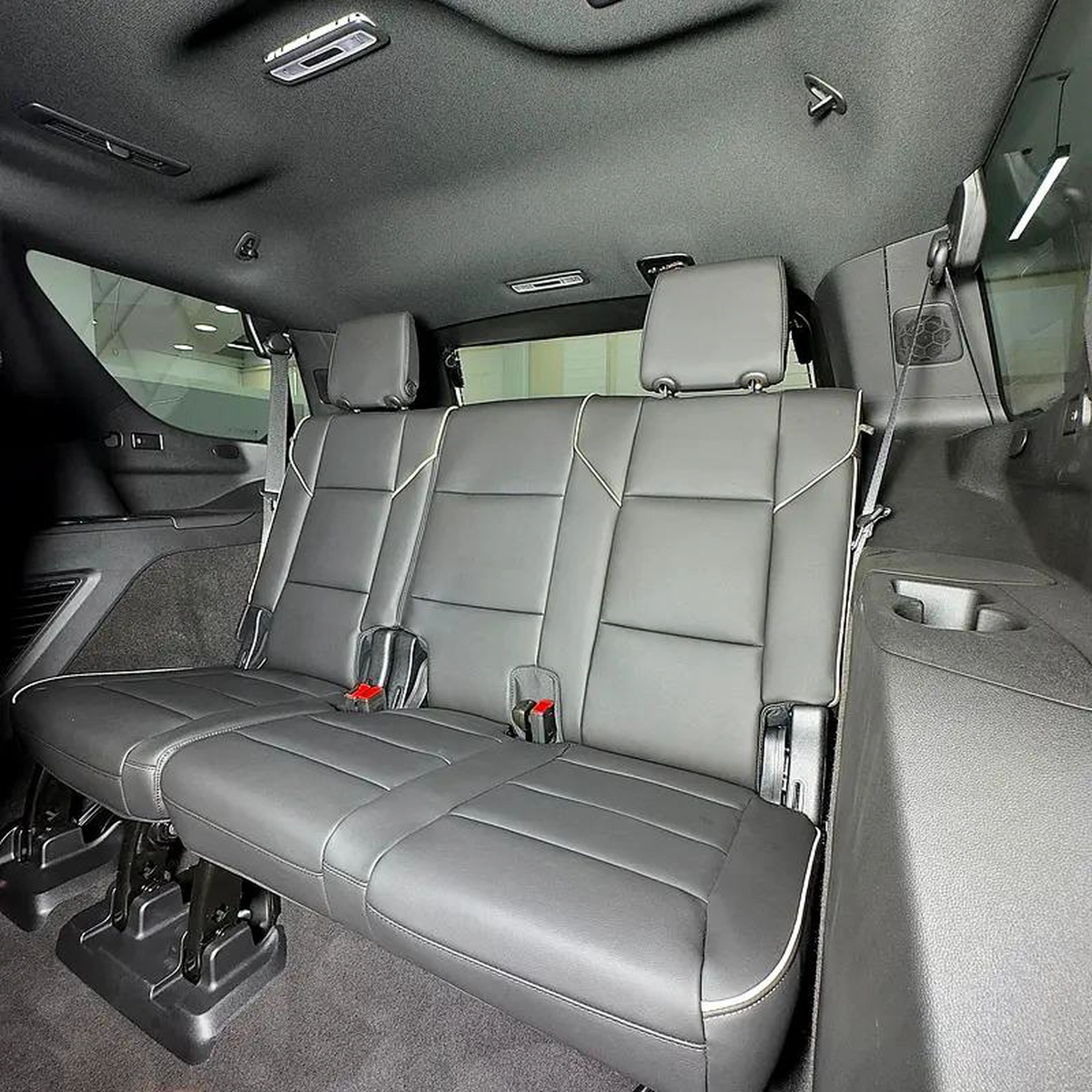 2024 Cadillac Escalade Premium Luxury-14-14