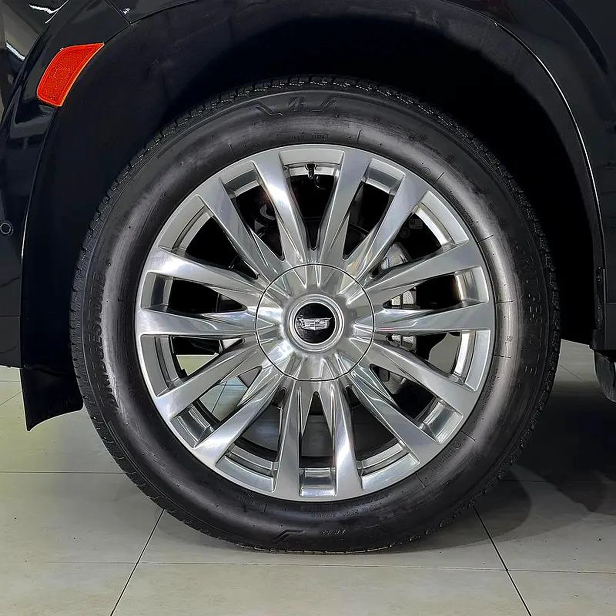 2024 Cadillac Escalade Premium Luxury-15-15