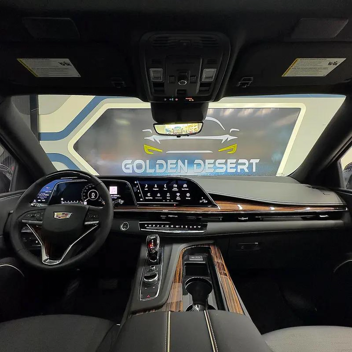 2024 Cadillac Escalade Premium Luxury-3-3