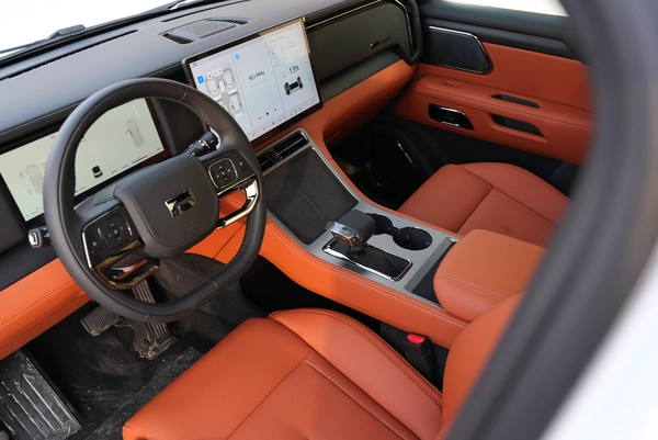 2026 ROX 01 Long Range Hybrid SUV 7-Seaters AWD 0Km