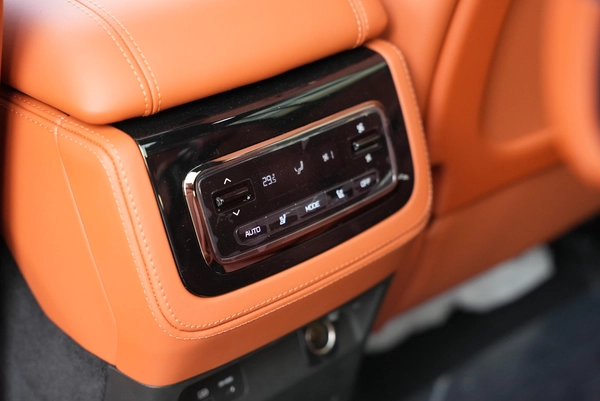2026 ROX 01 Long Range Hybrid SUV 7-Seaters AWD 0Km