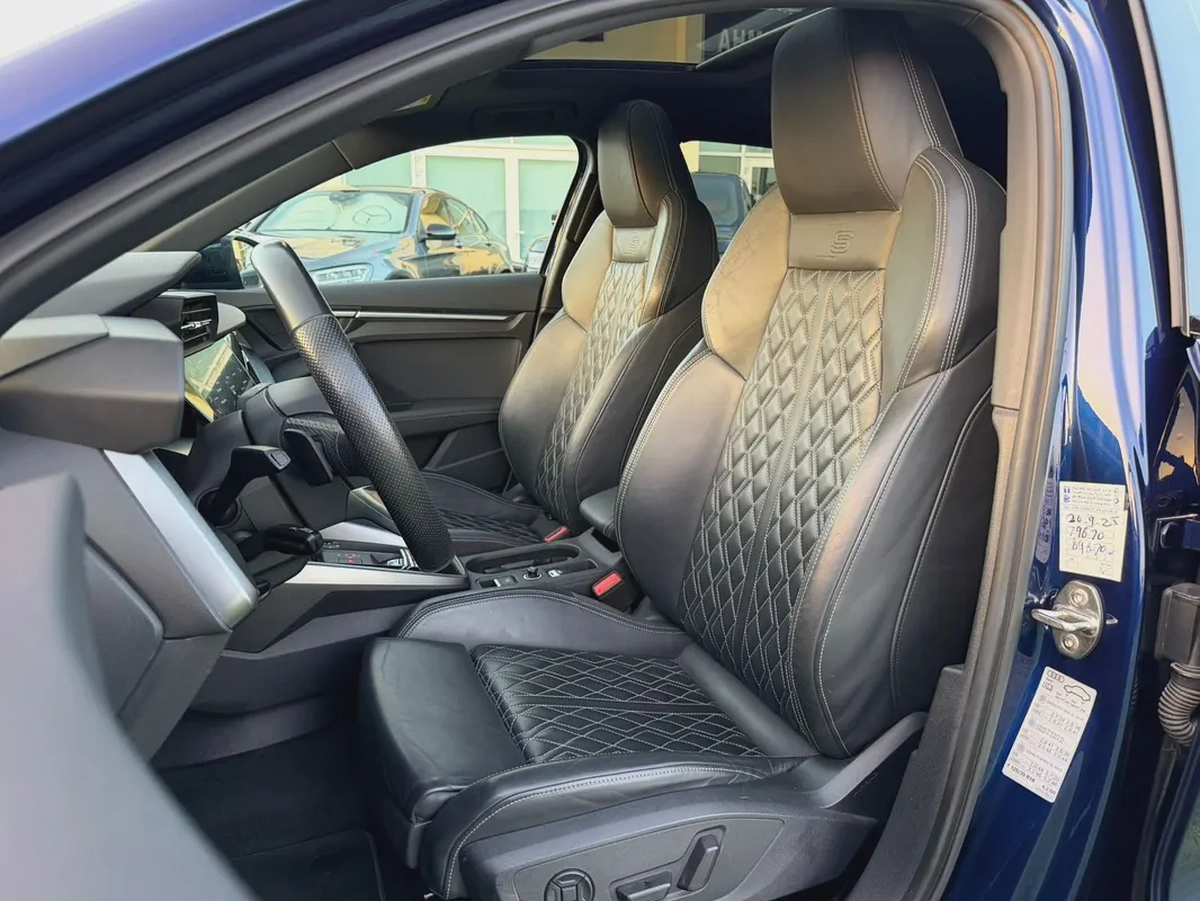 (2020) AUDI //S3// FULL OPTION -EXCELLENT CONDITION--9-9
