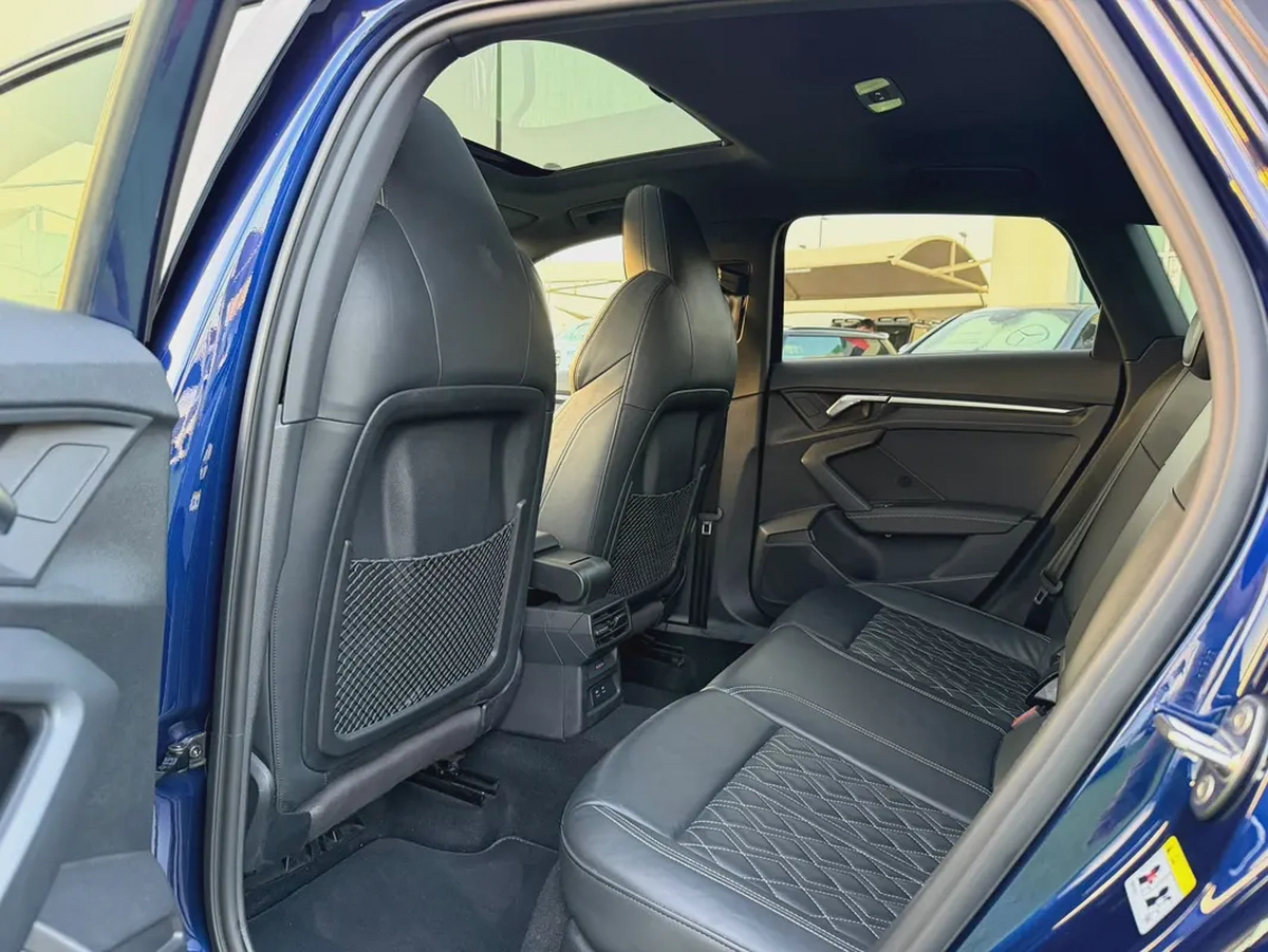 (2020) AUDI //S3// FULL OPTION -EXCELLENT CONDITION--11-11