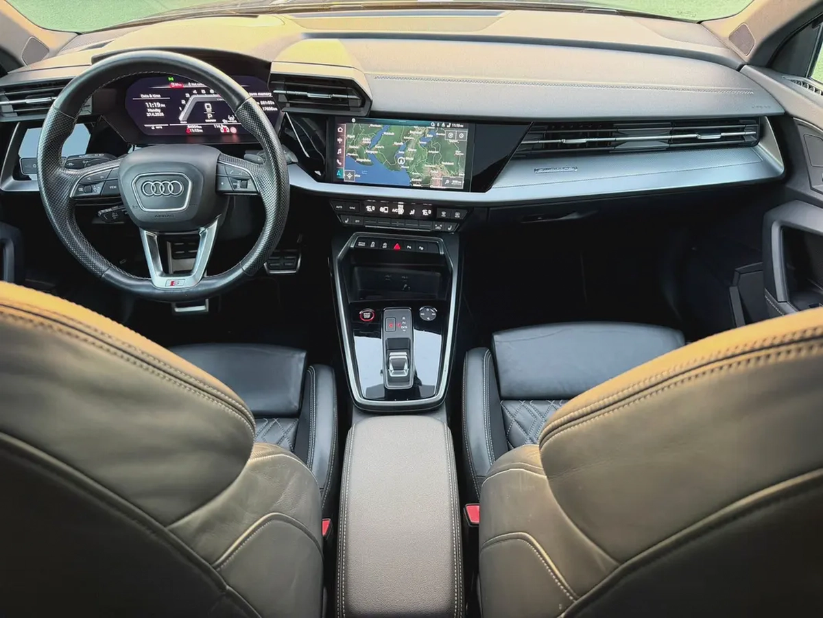 (2020) AUDI //S3// FULL OPTION -EXCELLENT CONDITION--12-12