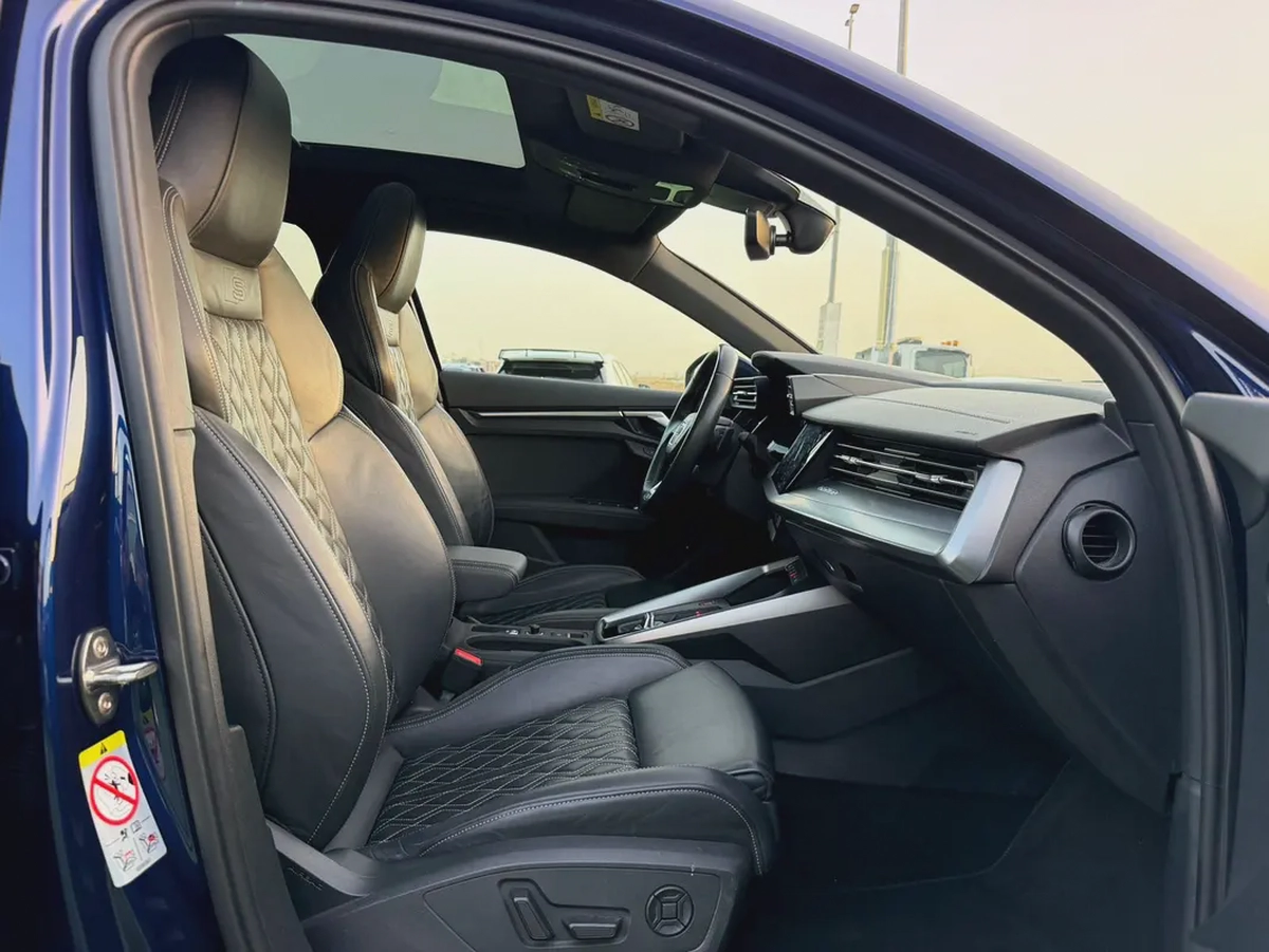 (2020) AUDI //S3// FULL OPTION -EXCELLENT CONDITION--14-14