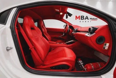 2017 Ferrari F12 Berlinetta - GCC Specs-6
