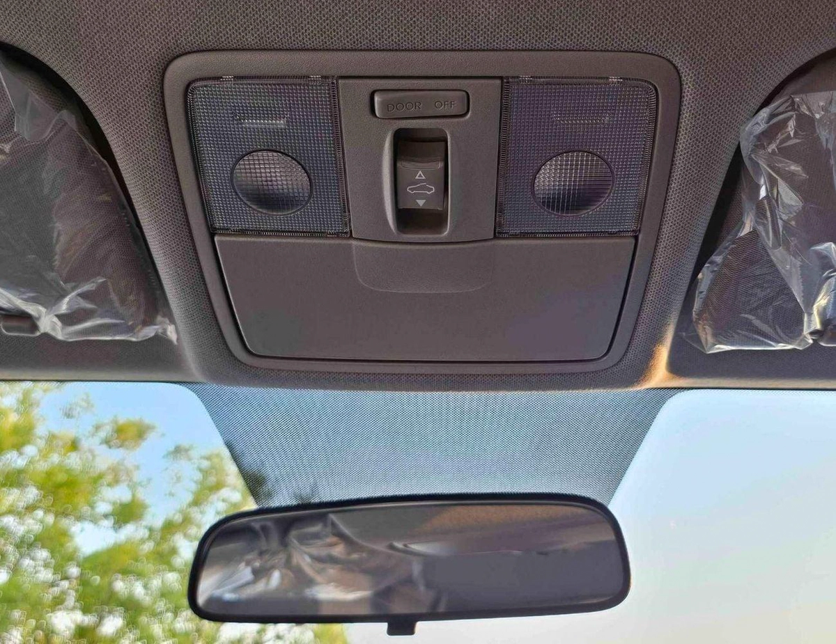 Kia KX1 DUAL TONE/1.4L PETROL/CVT WITH SUNROOF/CHROME HANDLE/ (CODE # KX1FT)-8-8