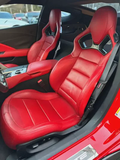 CHEVROLET CORVETTE C7 ZO6 GCC 2019 FULL OPTION ORIGINAL PAINT PERFECT CONDITION FULL SERVICE HISTORY-8