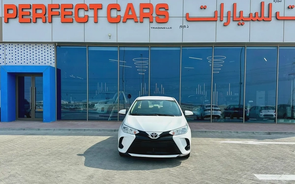TOYOTA YARIS 2022 1.5L GCC (580/-MONTHLY)