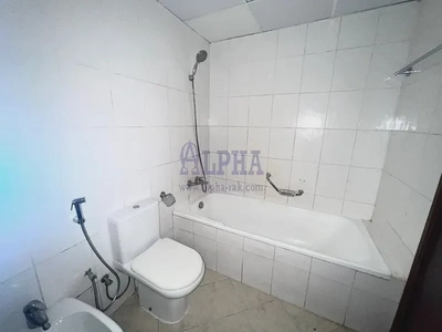 Large 1 BR | Behind The Mall | Spacios Apartment-3