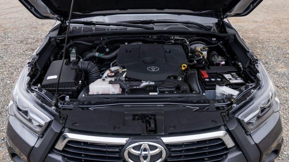 Toyota Hilux ADVENTURE-18-0