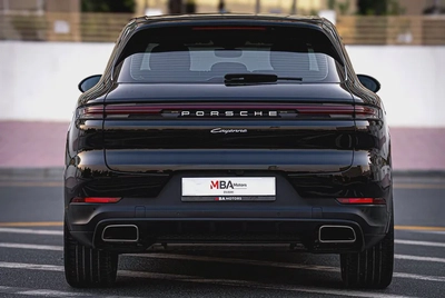 2024 | Porsche Cayenne | Low Mileage | One Year Warranty | Standard |-4