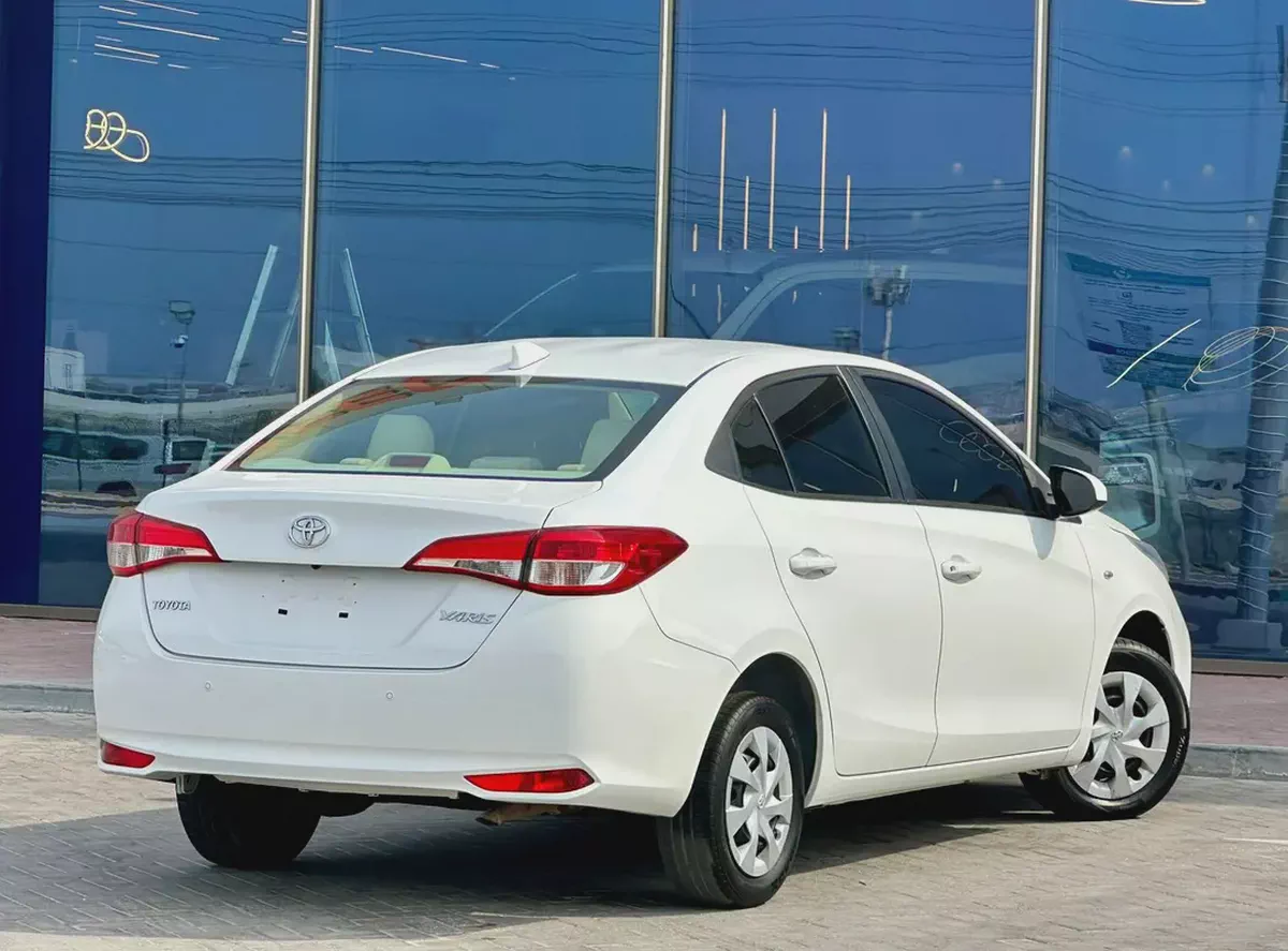 499-Monthly l GCC l 1.5L, Cruise, Camera l Accident Free-4-4
